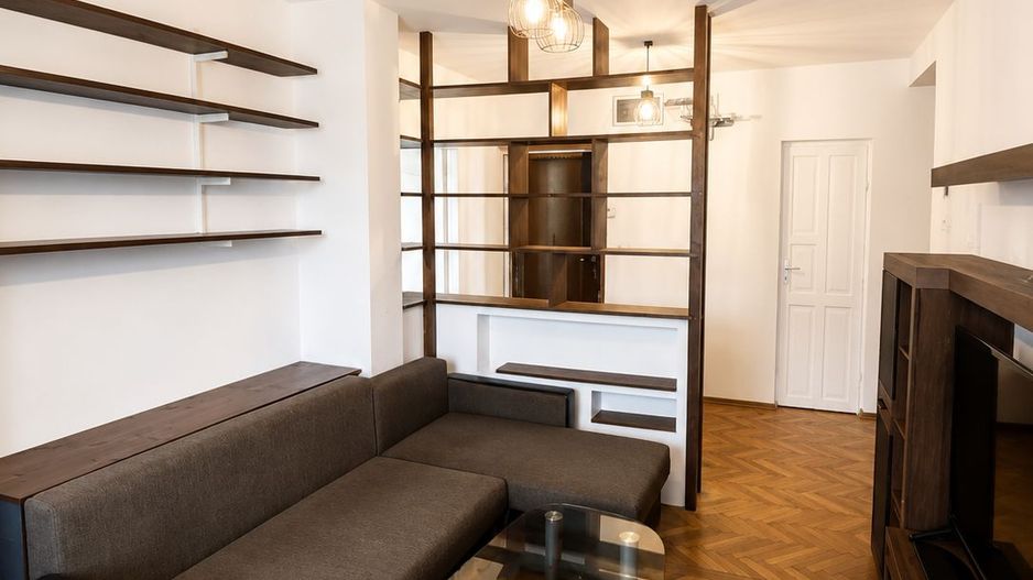 Apartament 3 Camere -Spitalul Judetean - Poză 1