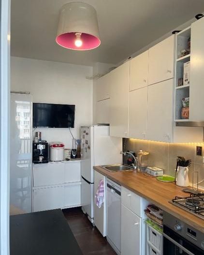 Apartament 2 camere de vânzare – zonă excelentă, aproape de metrou - Poză 11