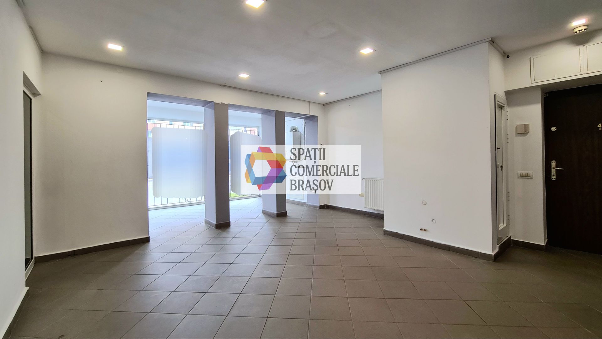 Spatiu comercial de închiriat  - 35 mp # spatii-comerciale-brasov.ro - Poză 2