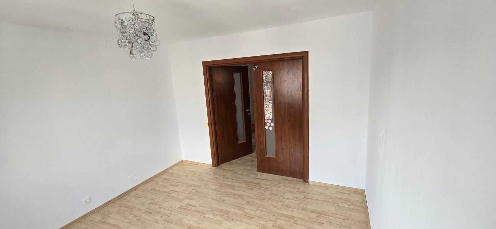 Apartament 4 camere 13 Septembrie Sebastian 100m hol in H etaj 7/8 - Poză 3