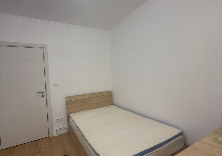 Închiriere Apartament cu 3 camere Titan Ozana, prima inchiriere - Poză 4