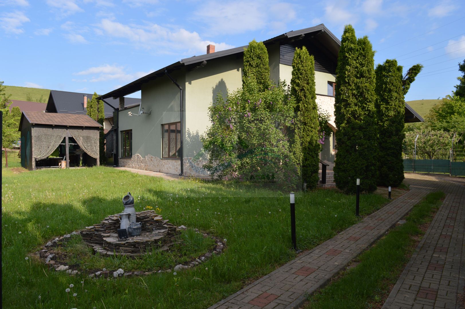 Casă/Vilă Hagigadar Suceava - Poză 1