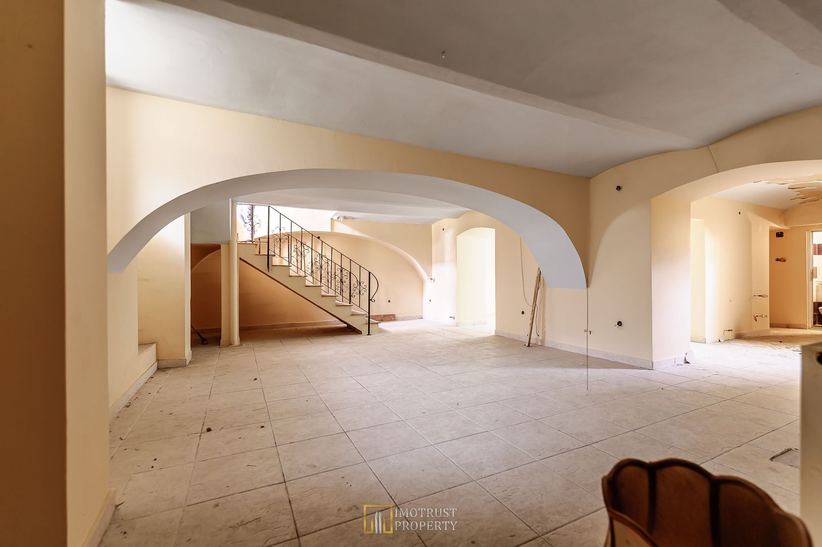 Apartament de vânzare la casă, 90 mp utili-Ultracentral Arad - Poză 3