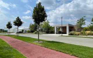 Dumbrava Vlasiei – Armonie între design, lumină și natură - Poză 10