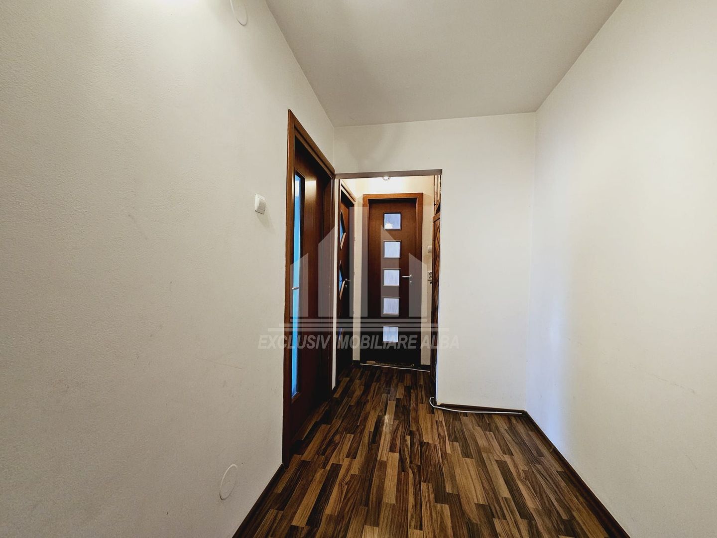 Apartament 3 camere decomandate cu garaj, Tolstoi - Poză 4