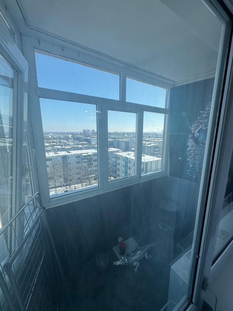 Apartament 3 camere de vânzare – Tineretului, bloc turn - Poză 3