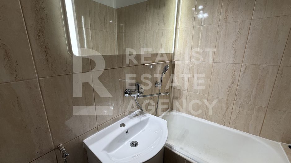 Apartament cu 3 camere,renovat, Alexandru cel Bun, Iași - Poză 11