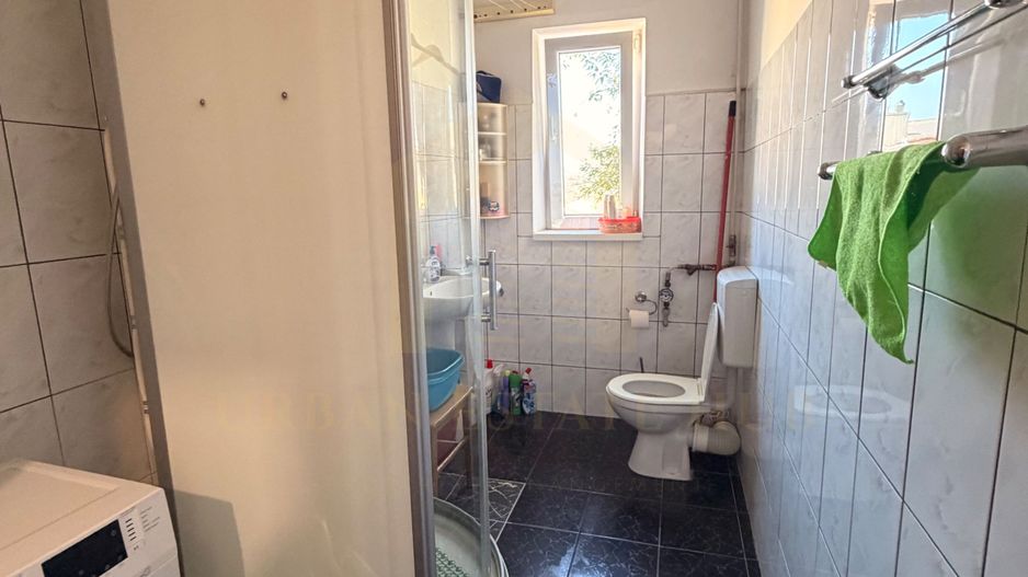 Vanzare apartament 3 camere, zona strazii Bisericii Ortodoxe - Poză 6