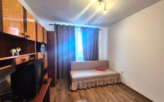 Zona Piata Astra, 3 camere, insorit, cu priveliste. - Poză 4