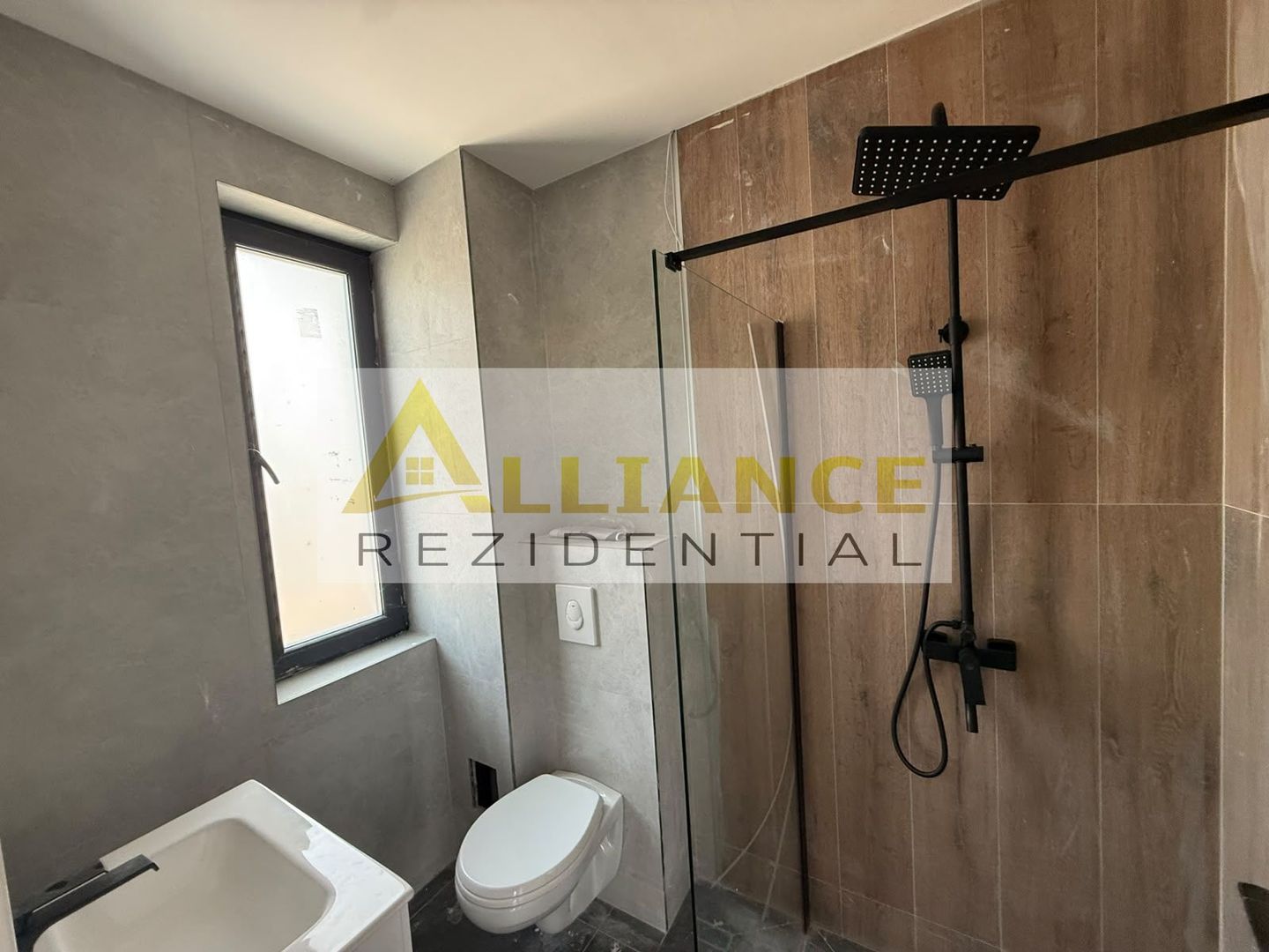 Casa individuala P+1E ~ 4 camere 2 bai ~ teren 350mp ~ - Poză 2