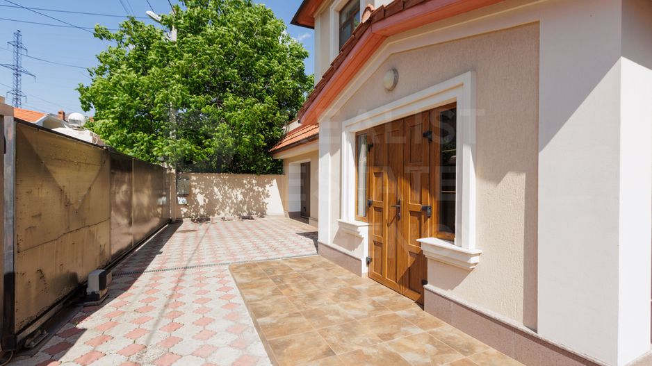 Vânzare, casă 3 nivele, stradela  5 Pomicultorului, Codru - Poză 6