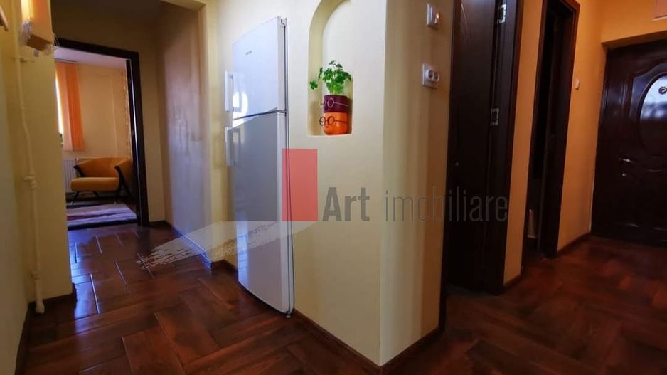 2 camere Dr. Taberei Romancierilor - Poză 1