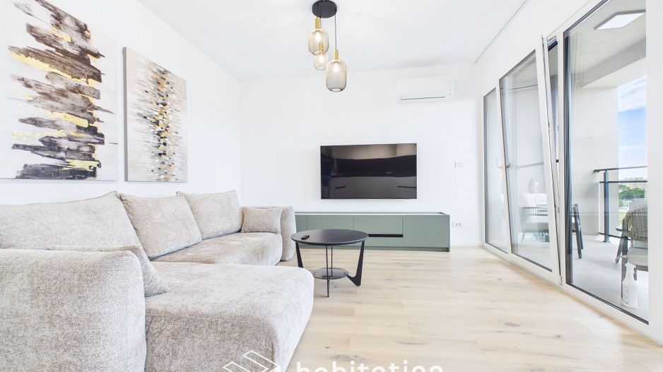 Apartament cu vedere spectaculoasă, prima închiriere,  Nord One - Poză 4