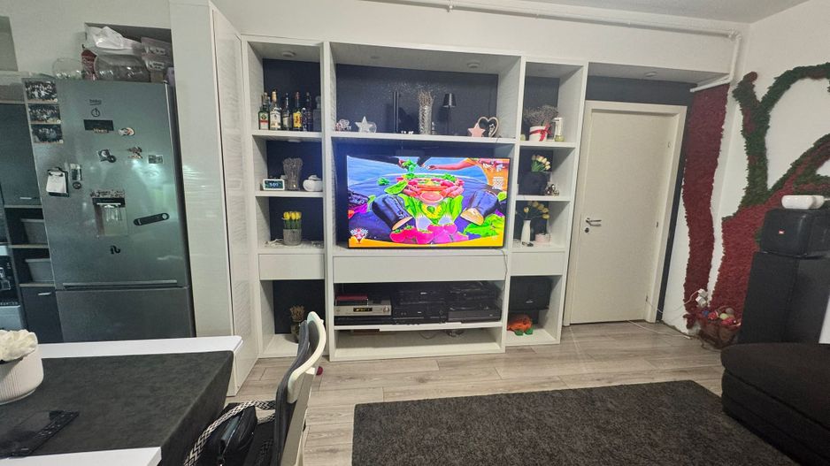 Apartament 3 camere  Bragadiru Mobilat Utilat Loc de Parcare - Poză 2