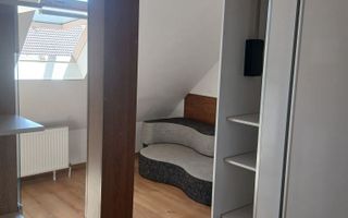 Apartament cu centrală proprie și spațiu de depozitare. - Poză 4