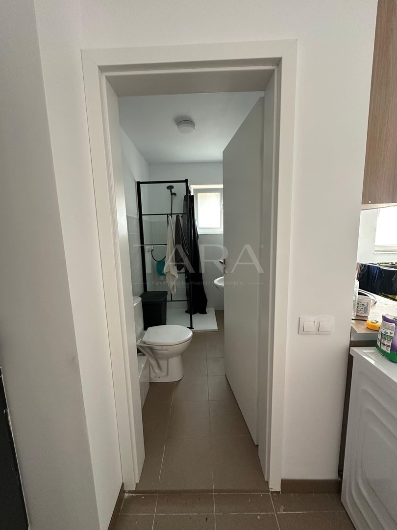 Apartament 2 camere, zona VIVO, finisat modern - Poză 3