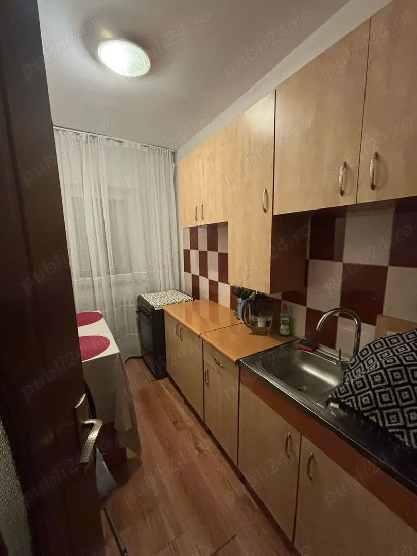 De vanzare Garsoniera Sebastian Sector 5 - Poză 3