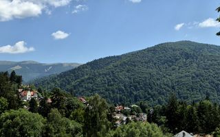 Cladire Pensiune D+P+2+M+Pod - 1089 mp + teren 893 mp - Sinaia - comision 0% - Poză 4
