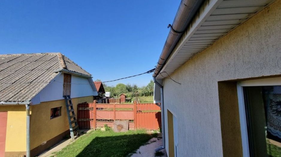 Vindem casa parter+etaj - Poză 3