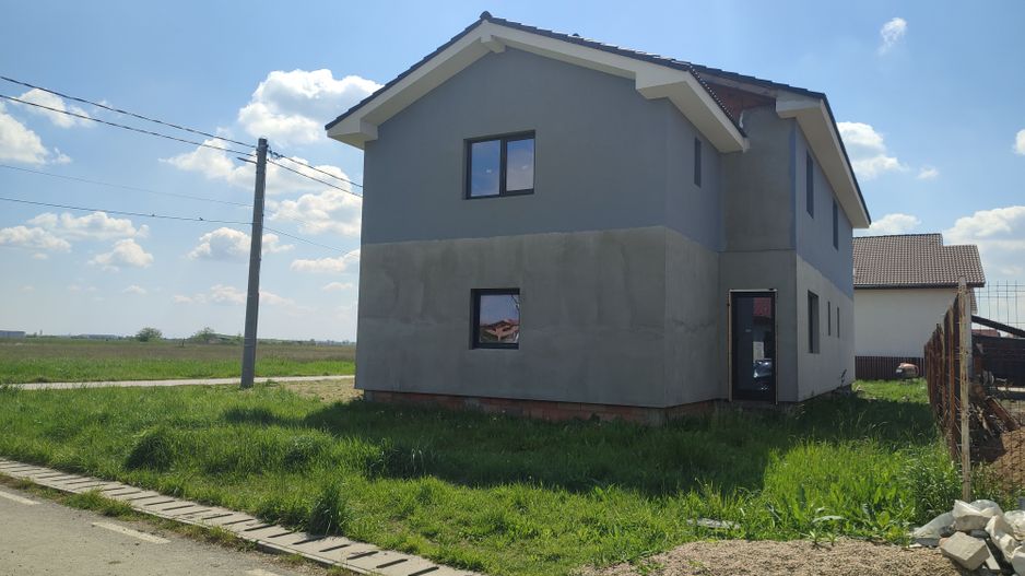 Sanandrei Duplex cu Garaj, Drum Afaltat, Acces rapid. - Poză 4