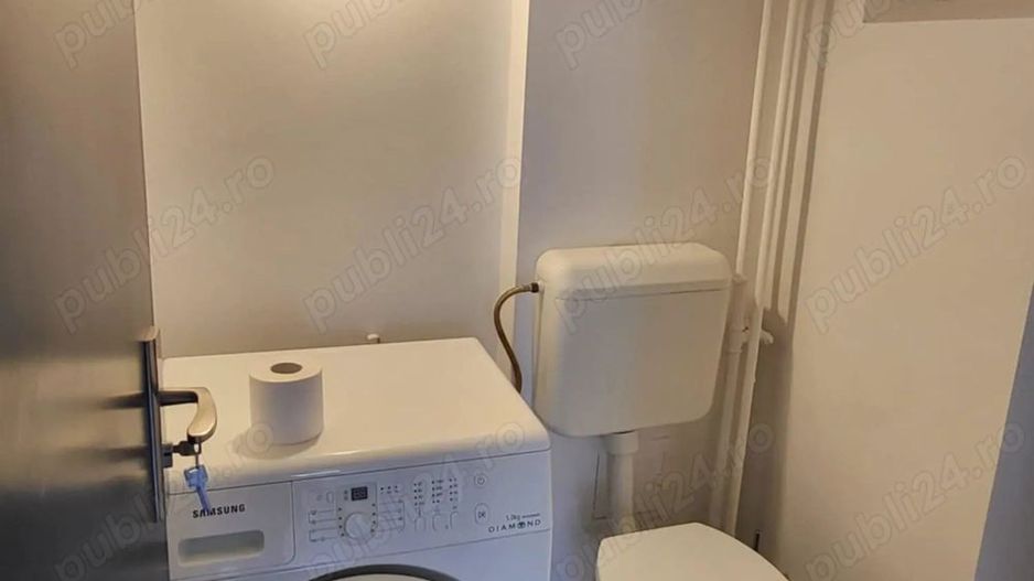 Apartament spatios cu 3 camere, mobilat modern,  metrou Gorjului. - Poză 9