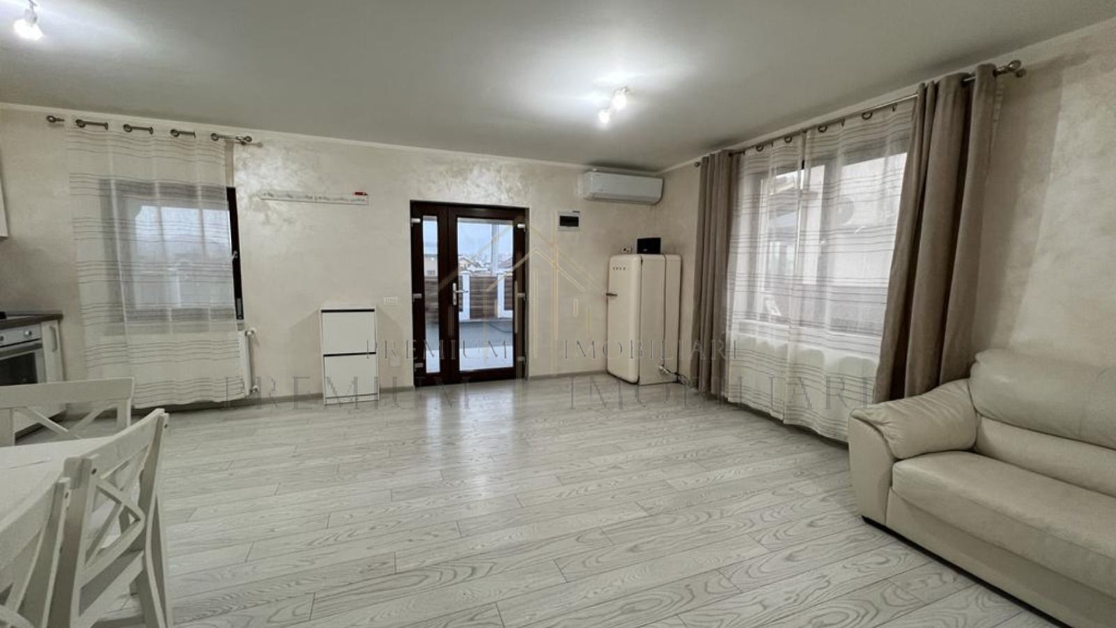 CASĂ DE ÎNCHIRIAT – ONEȘTI - Poză 1