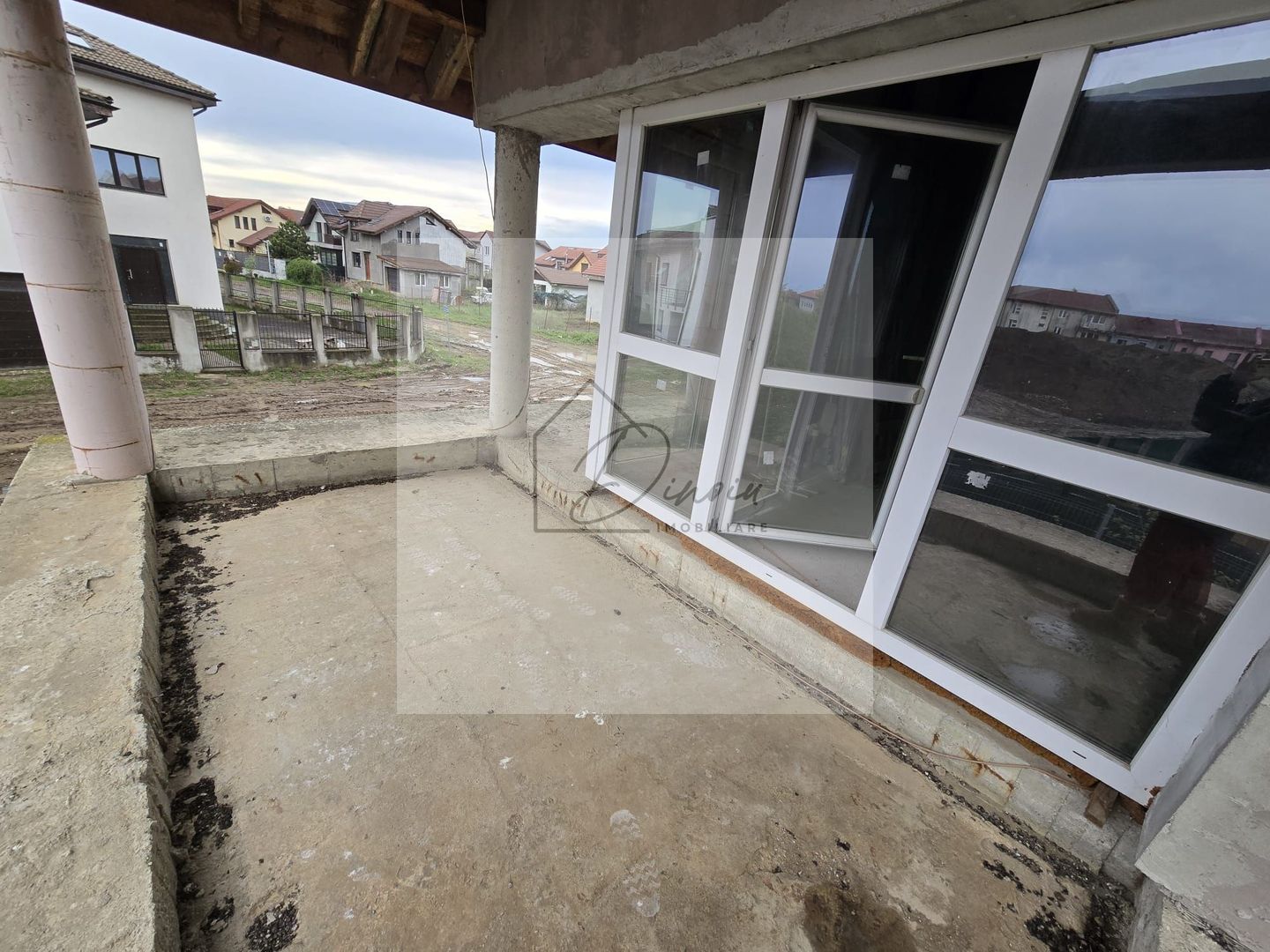 VILA 3 camere Henri Coanda Pipera Voluntari - 2bai 100mp 2 terase - Poză 7