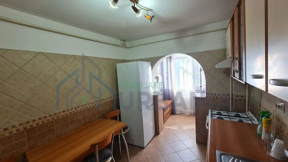 Apartament cu 1 cameră de închiriat în Podul de Fier, lângă stația de tramvai Pandurii - Poză 1