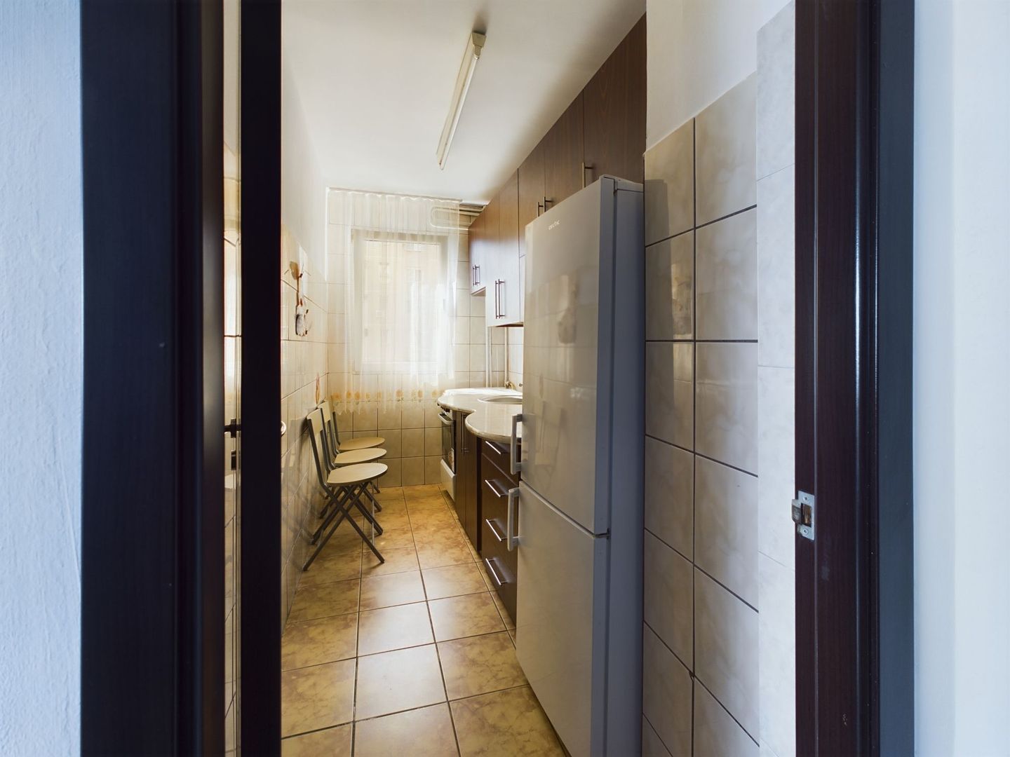 Apartament cu 3 camere în Vlaicu de închiriat - Poză 4