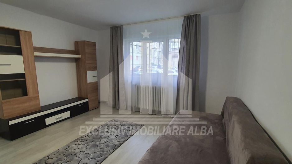 Apartament 2 camere de inchiriat, Cetate - Poză 1