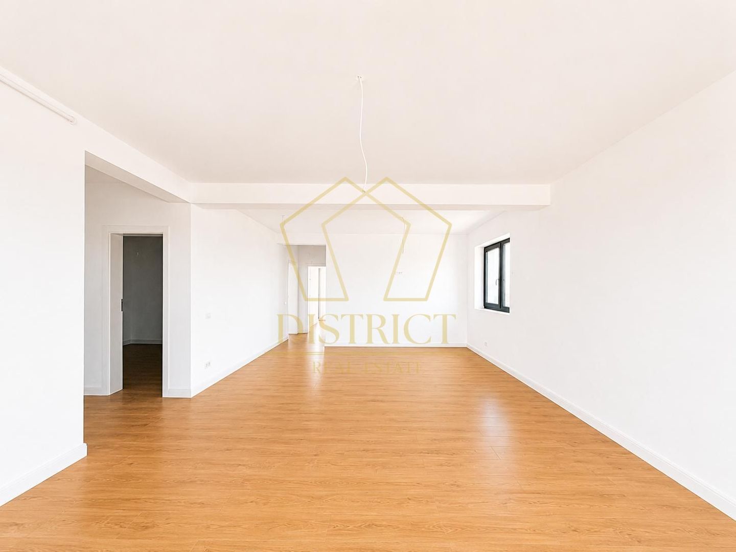 COMISION 0 | Apartament deosebit cu 4 camere | Torontalului - Poză 6