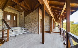 Pensiune de Lux pe Malul Dunării în Dubova - Poză 13