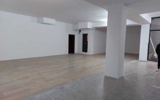 Vand/inchiriez spatiu 200mp Stefan cel Mare. - Poză 2