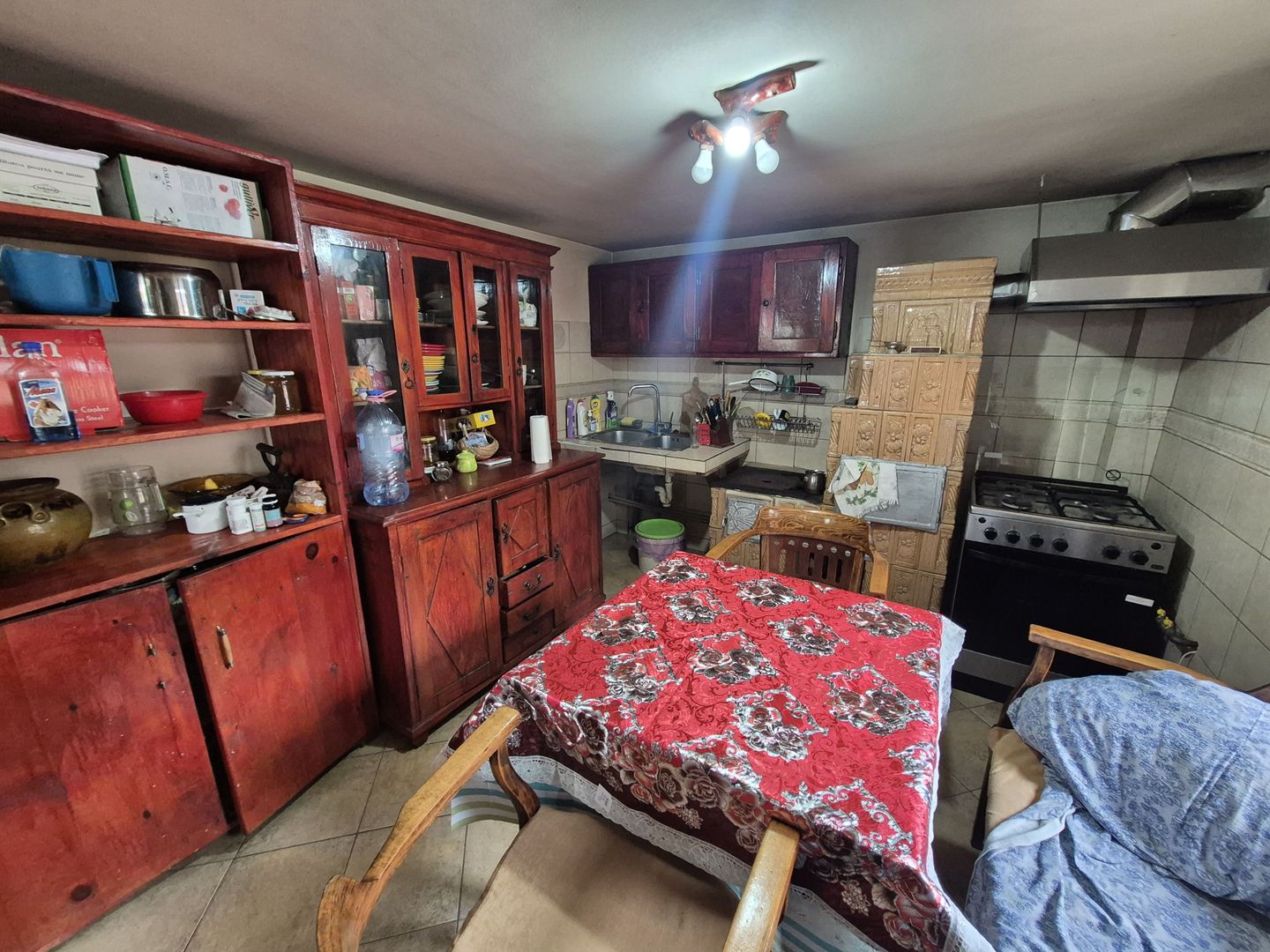 Vila 4 camere + teren 818 mp central Provita de Sus (lângă școală) - Poză 11