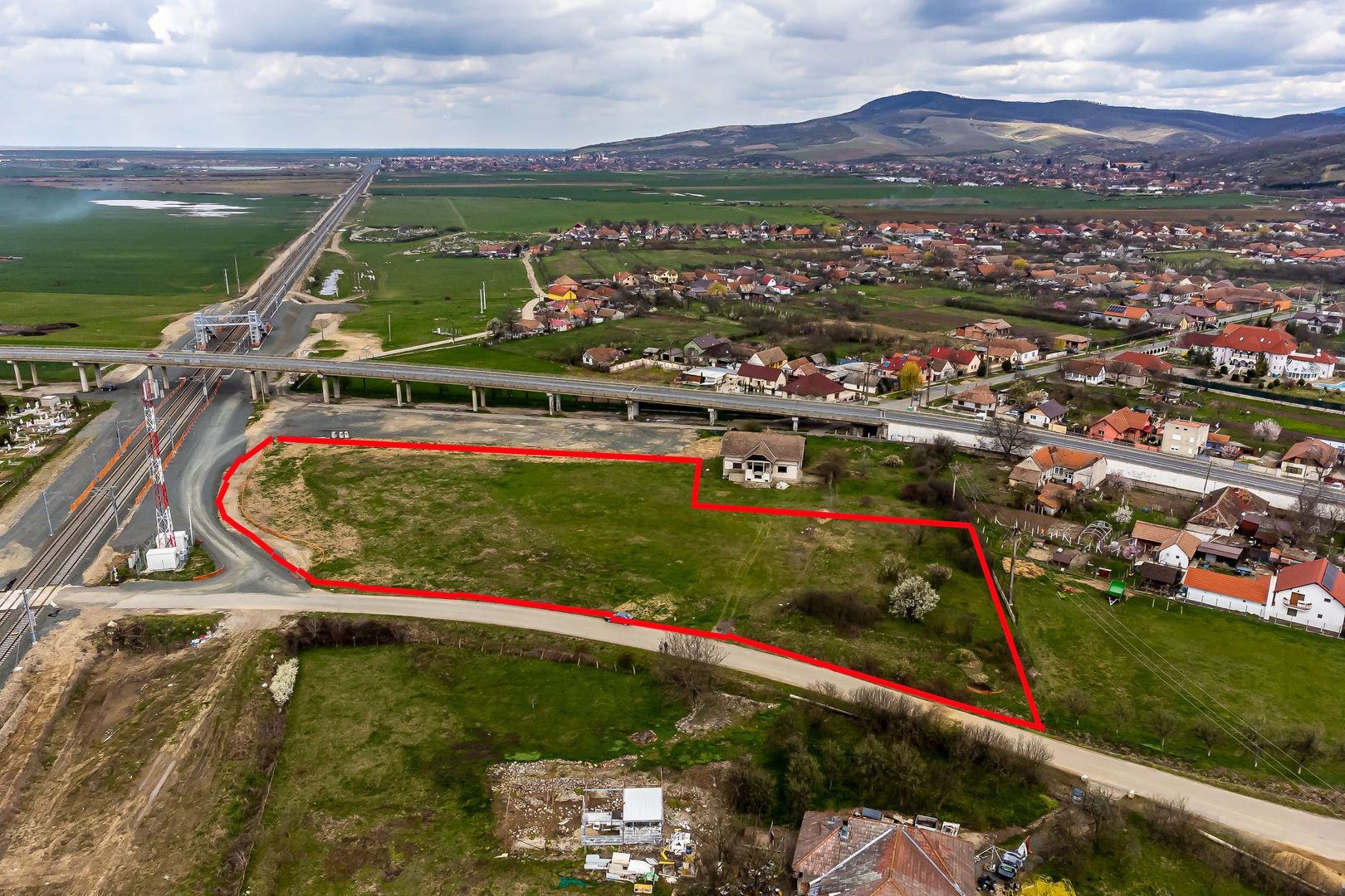 10000 mp la intrarea in Păuliș - Intravilan - Poză 1