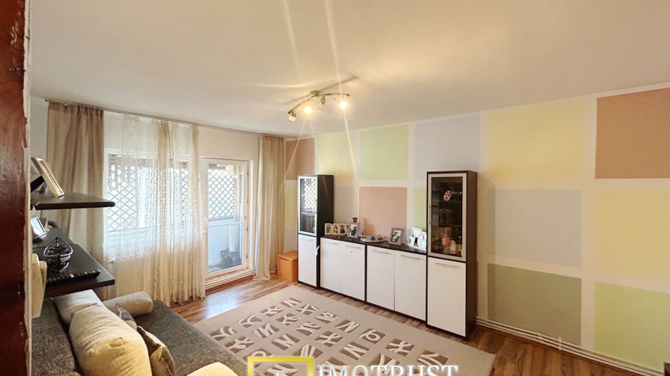 De vanzare apartament 3 camere/ Aradul Nou - Poză 6