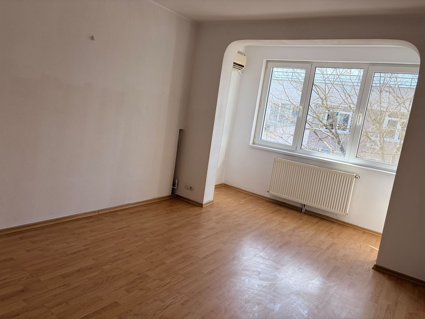 APARTAMENT 3 CAMERE POLITECHNICA - Poză 9