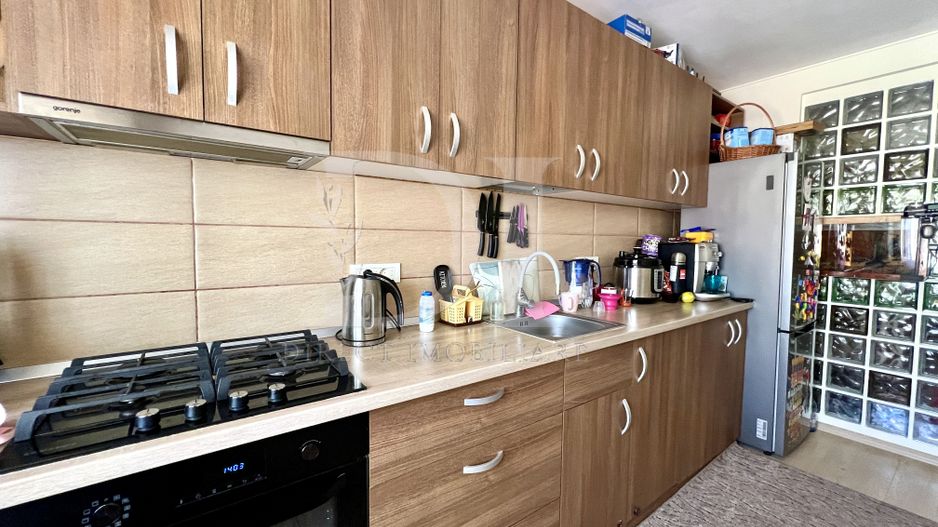 Apartament trei camere / Parcare / Zona Terra - Poză 6