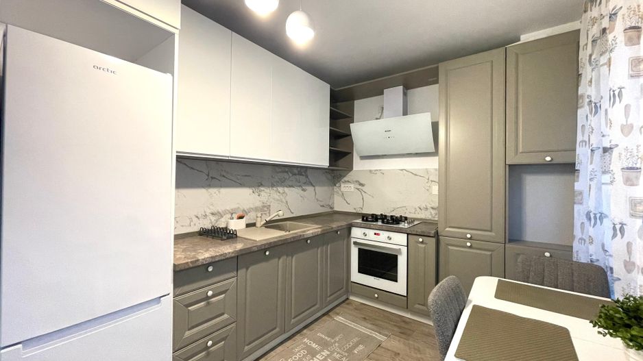 Apartament nou - 2 camere- complet mobilat si utilat - superpozitie - Poză 3