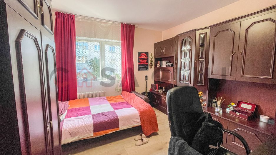 4 camere - garaj - etaj intermediar - Pasteur - Poză 2