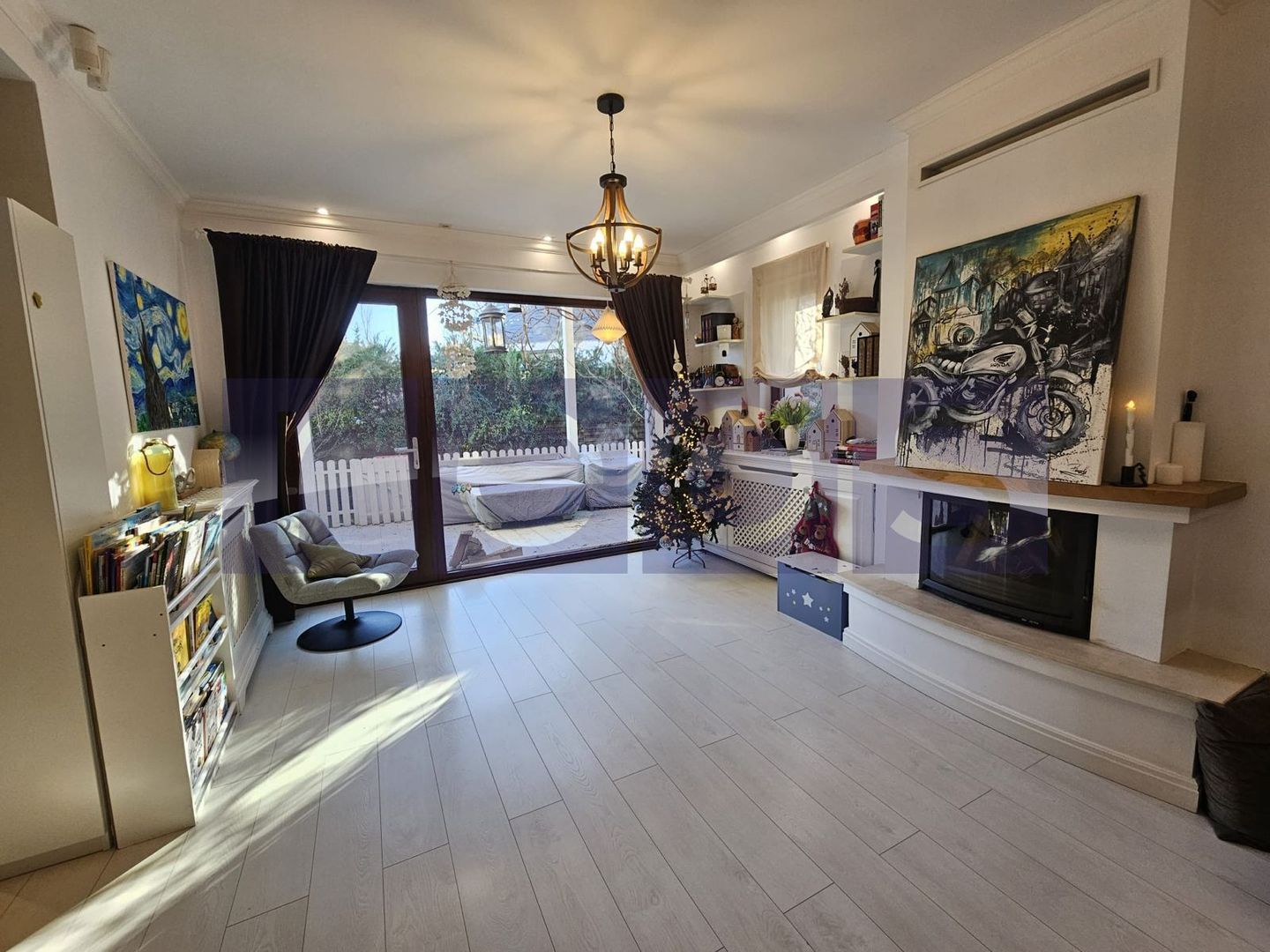 VANZARE CASA P+1+POD | MOGOSOAIA | ZONA LINISTITA | CURTE PROPRIE | - Poză 2