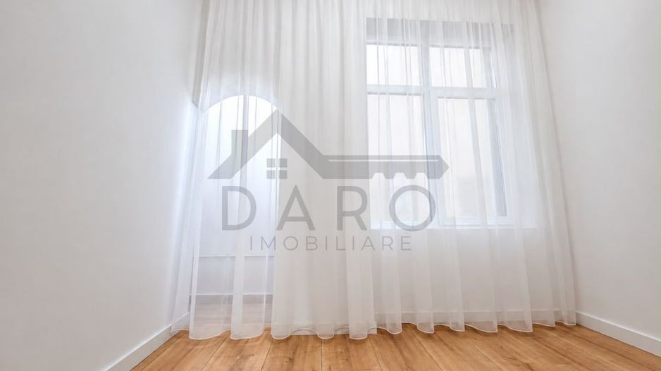 Apartament  complet renovată în inima orașului Târgu Mureș, Piața Trandafirilor - Poză 4