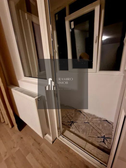 Apartament 2 camere decomandat Luica/Bd Brancoveanu Sect 4 - Poză 6