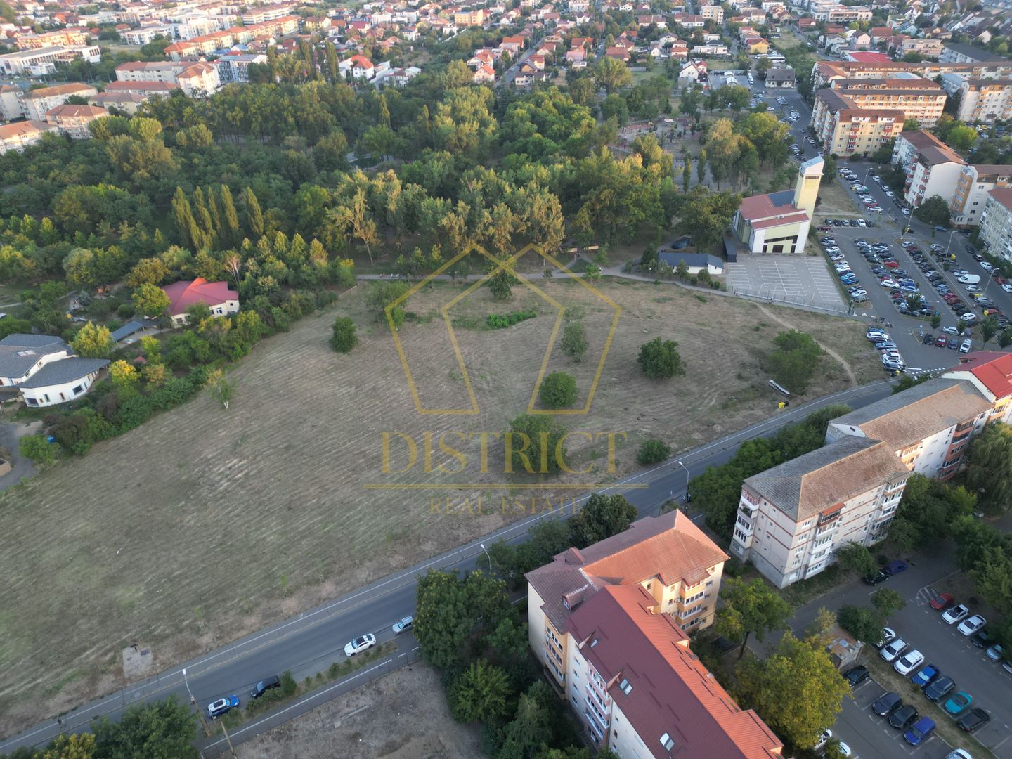 Teren intravilan 3.855mp | Potential de dezvoltare 80-85apt | Spitalul Judetean - Poză 3