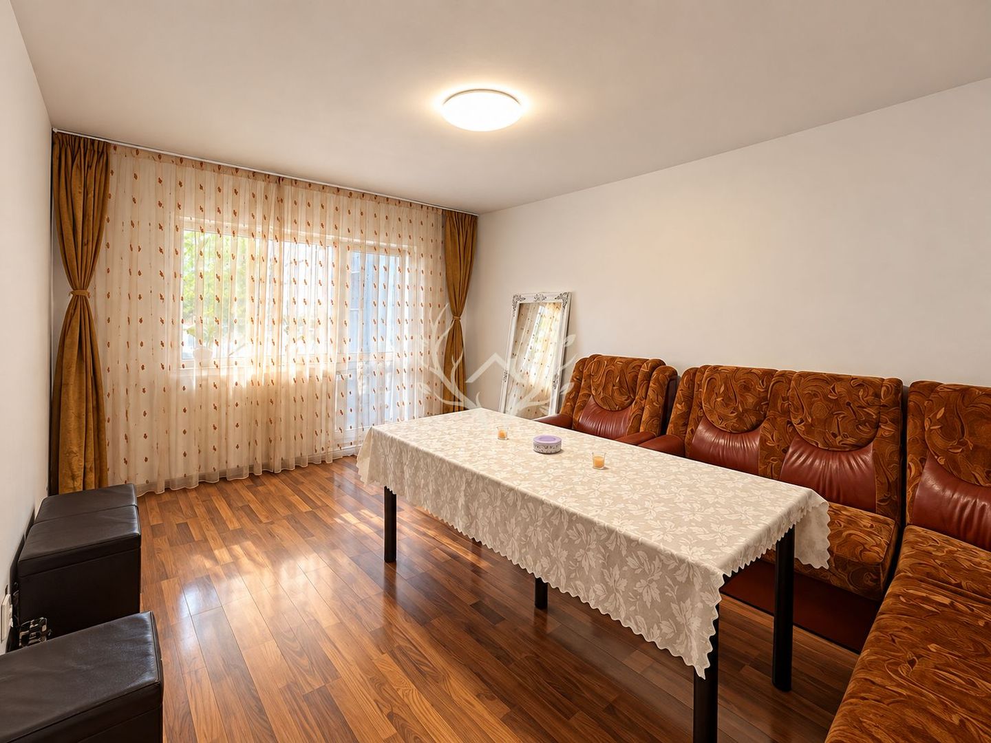 Apartament spatios cu 4 camere, zona centrala Apahida - Poză 6