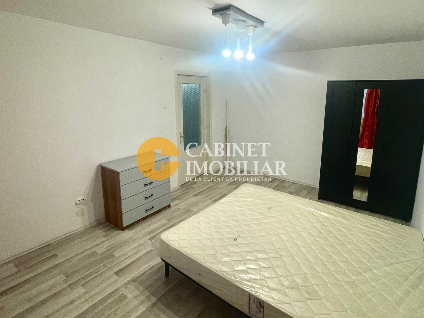 Apartament 1 camera DECOMANDAT - GARA - Poză 2