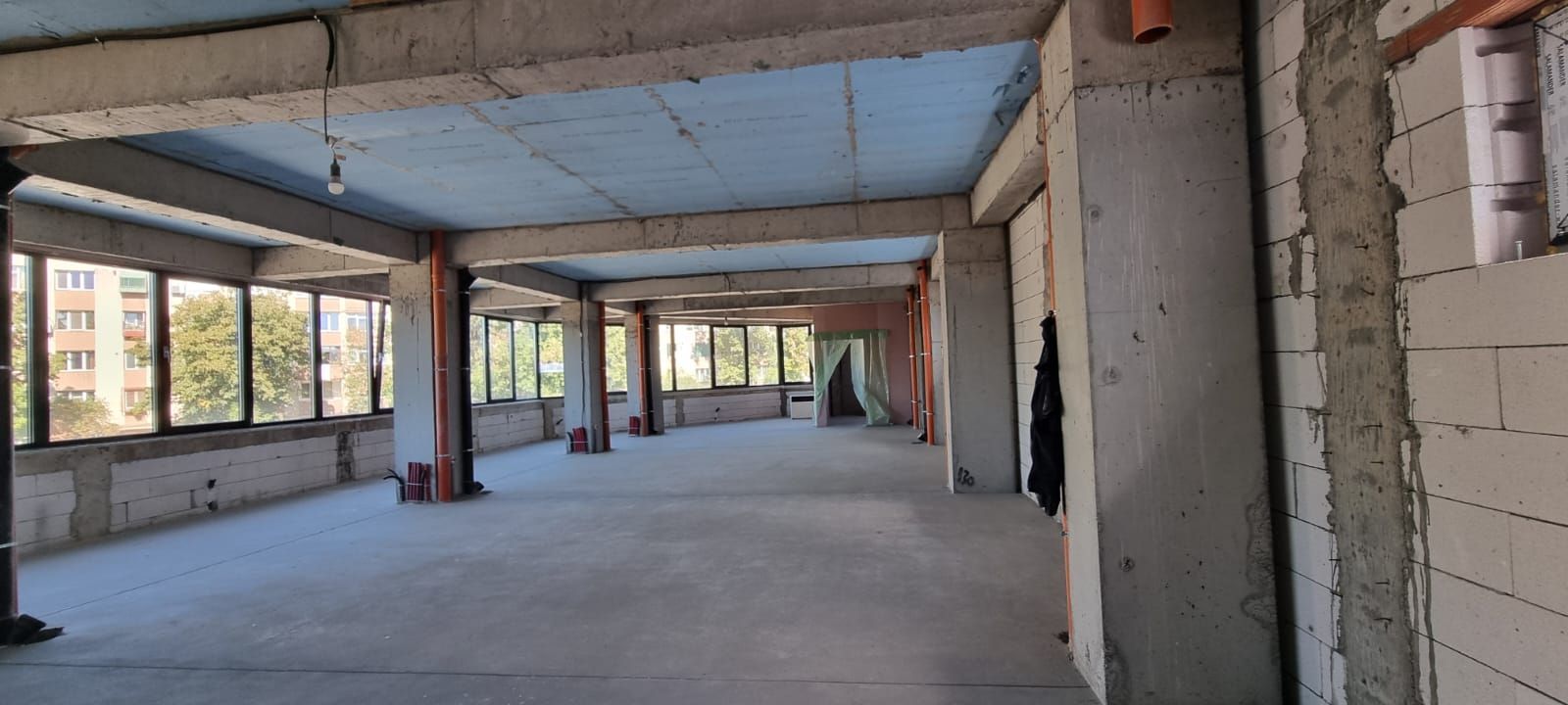 Spațiu Versatil 555 mp – Clinici, Birouri, Fitness - Poză 4