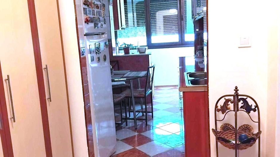 Închiriere Apartament cu 2 camere, 2 parcări incluse, ParkLake - Poză 5