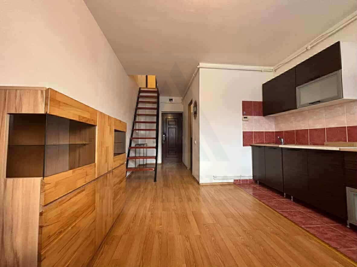 Garsonieră mobilată 36 mp – compartimentată pe 2 niveluri, Terezian - Poză 2