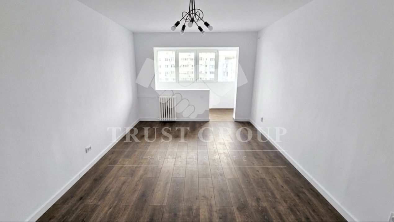 Apartament 3 camere P-ta Victoriei Titulescu | Renovat | 1976 - Poză 1